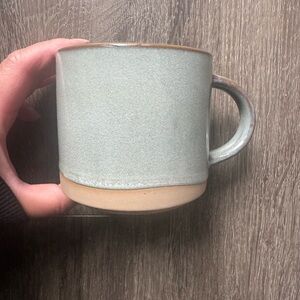 Elegant Stoneware Mug in Gray and Tan